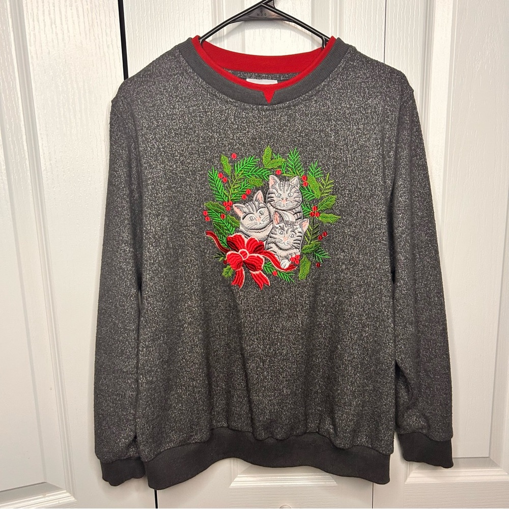 Bon Worth Christmas Applique Holly Gray Tabby Cats Knit Sweatshirt SP Petite‎